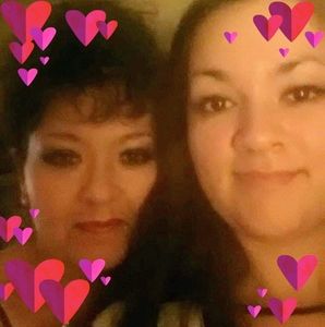 Meet your Posher, Desiree